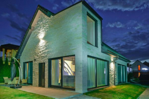 Holiday home, private sauna, close to the beach in Grzybowo